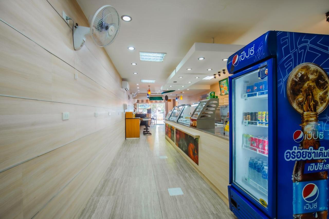 Time Out Hotel パトン エクステリア 写真