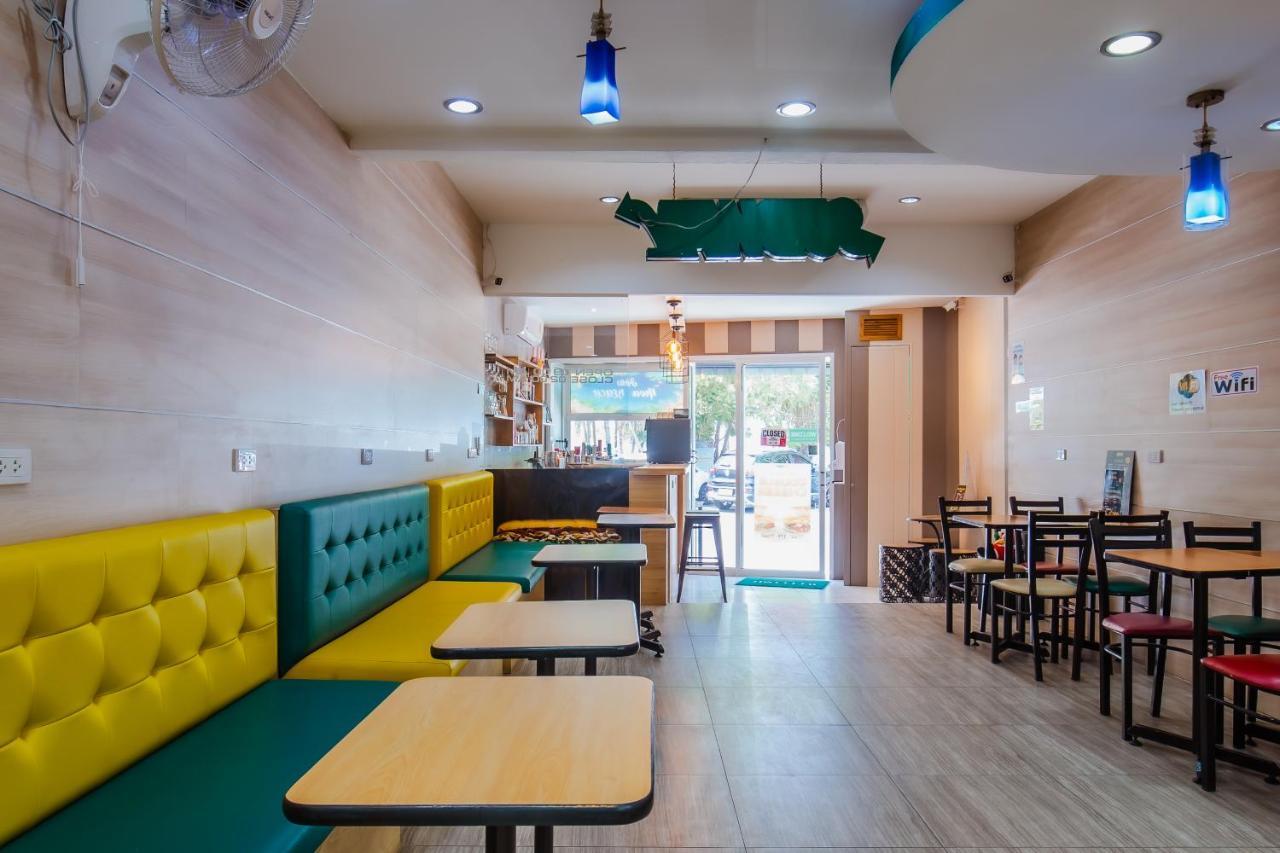Time Out Hotel パトン エクステリア 写真